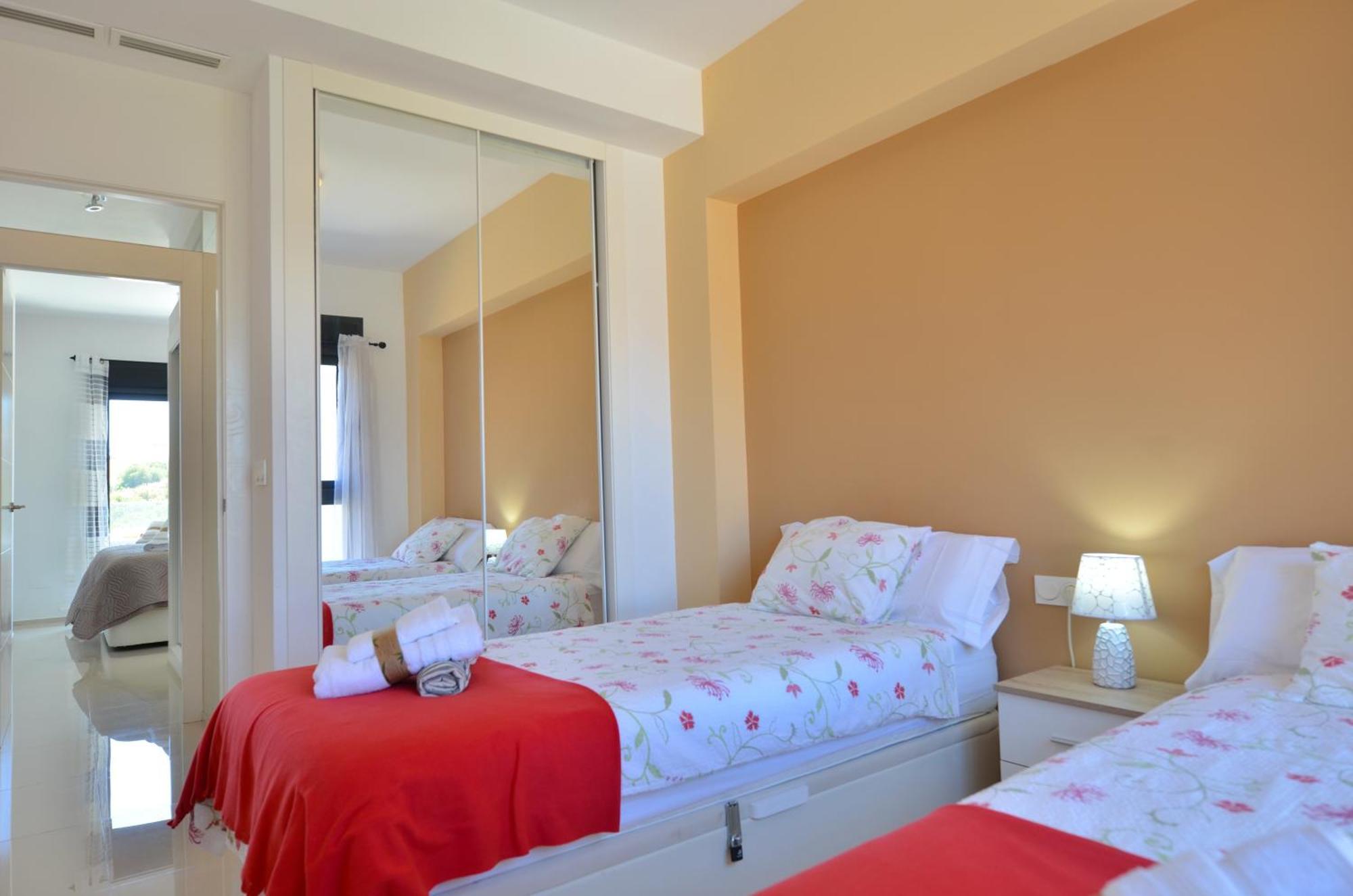 Beachfront Luxury Apartments By Nras Arenales del Sol Δωμάτιο φωτογραφία